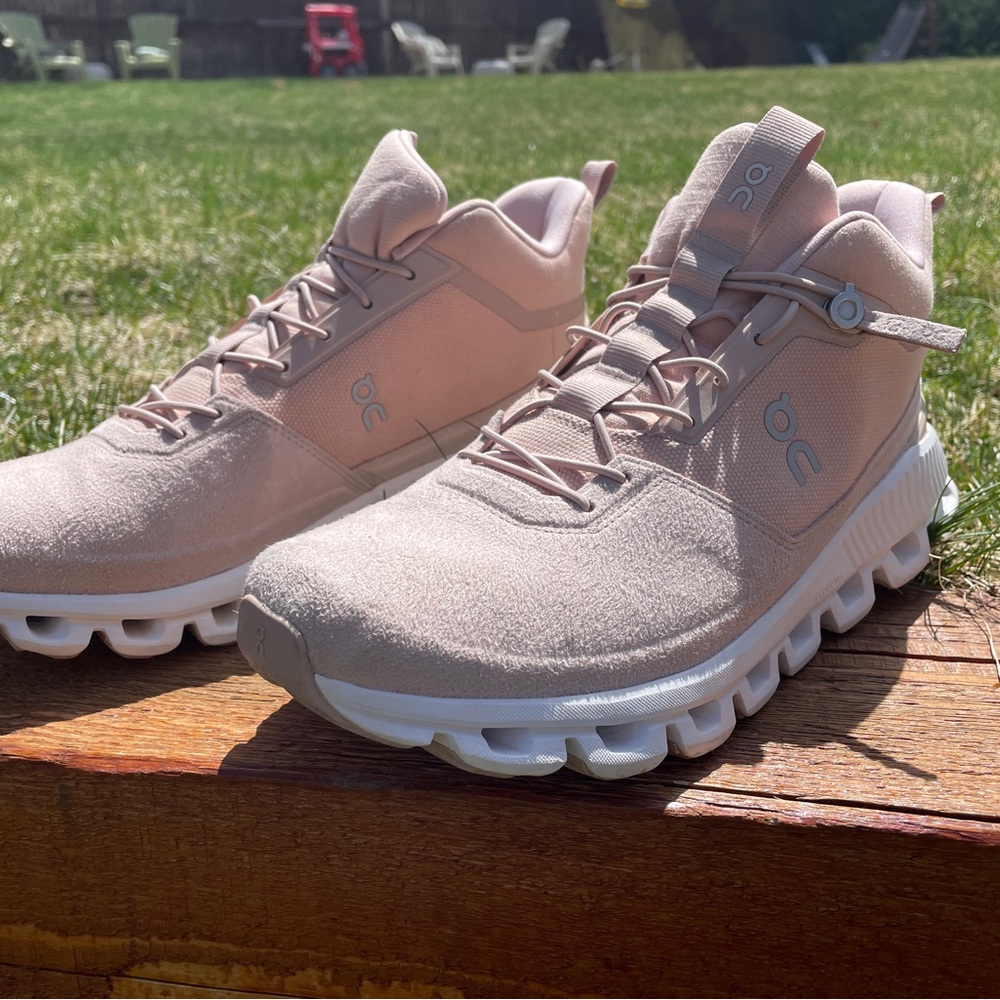 On Running Women's Blush Athletic Shoes